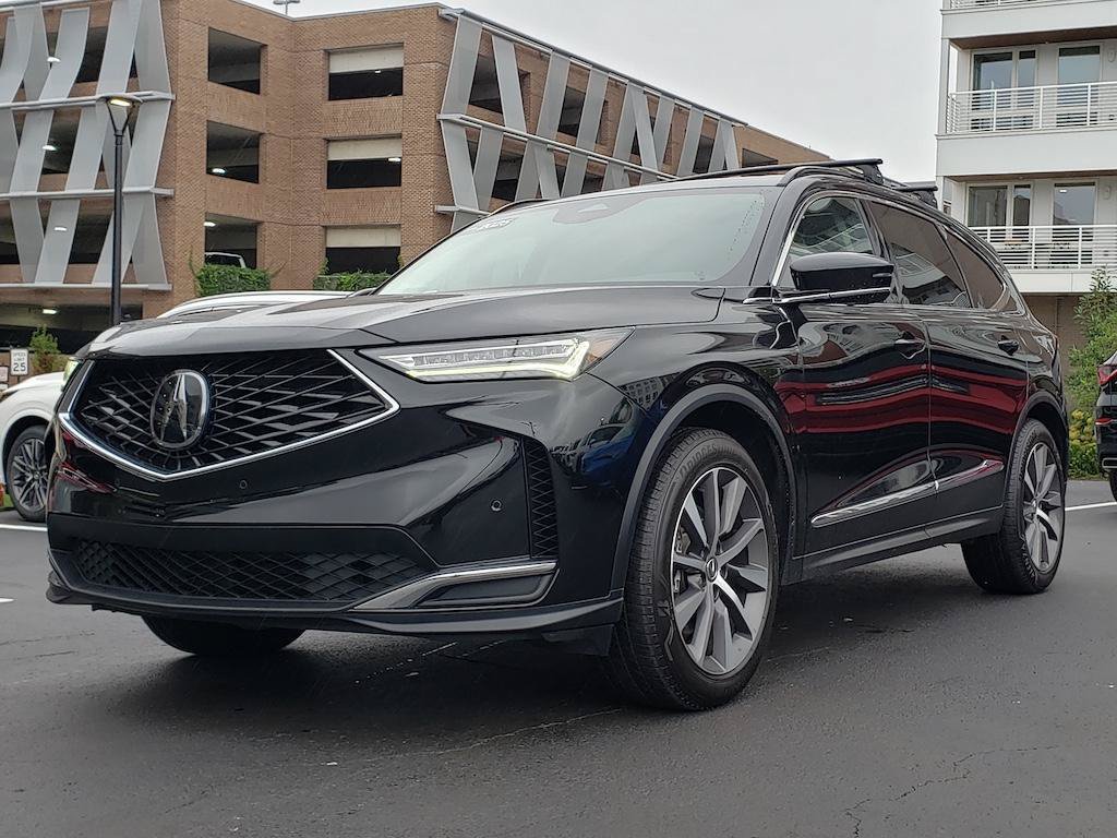 Certified 2025 Acura MDX w/ Technology Package AWD/4WD image 4