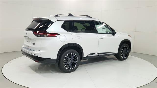 Certified 2026 Nissan Rogue Platinum w/ Platinum Premium Package AWD/4WD image 8