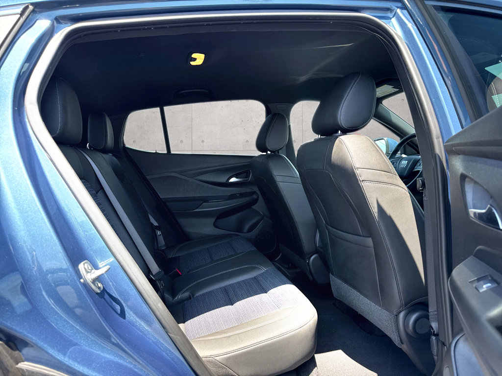 Used 2025 Buick Envista Preferred w/ Convenience I Package FWD image 8