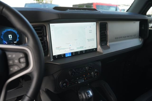Used 2025 Ford Bronco Outer Banks w/ Sasquatch Package image 26