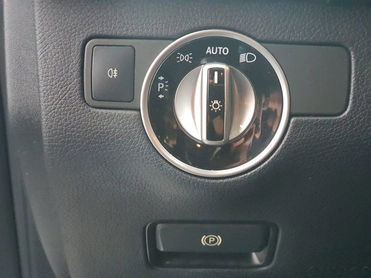 Used 2016 Mercedes-Benz GLE 350 image 44