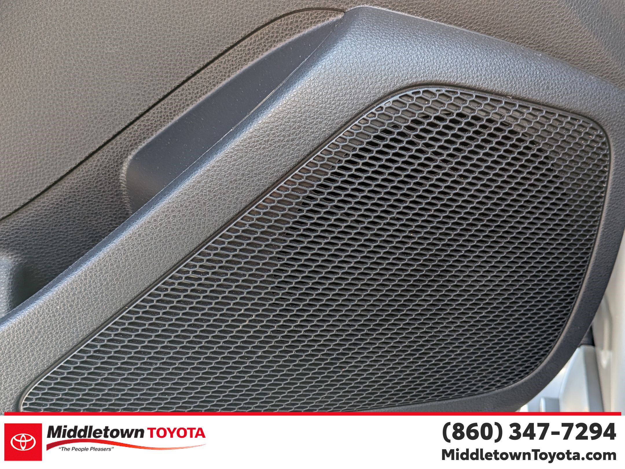 Used 2023 Toyota Corolla LE image 13