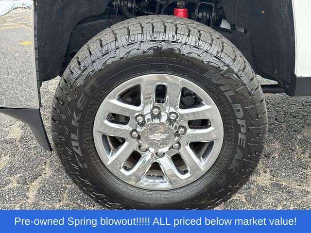 Used 2019 Chevrolet Silverado 2500 LTZ w/ Duramax Plus Package AWD/4WD image 13