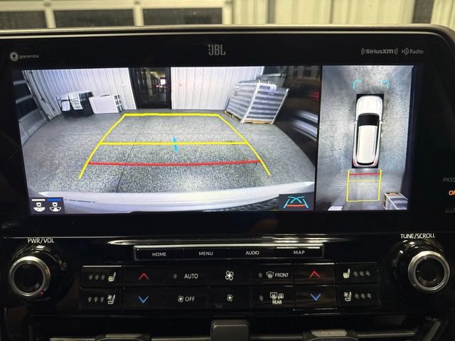Used 2022 Toyota Highlander Limited AWD/4WD image 8