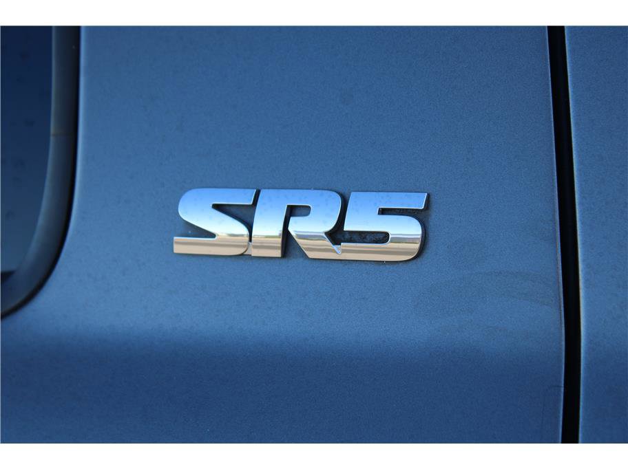 Used 2017 Toyota Tundra SR5 w/ TRD Off Road Package image 36