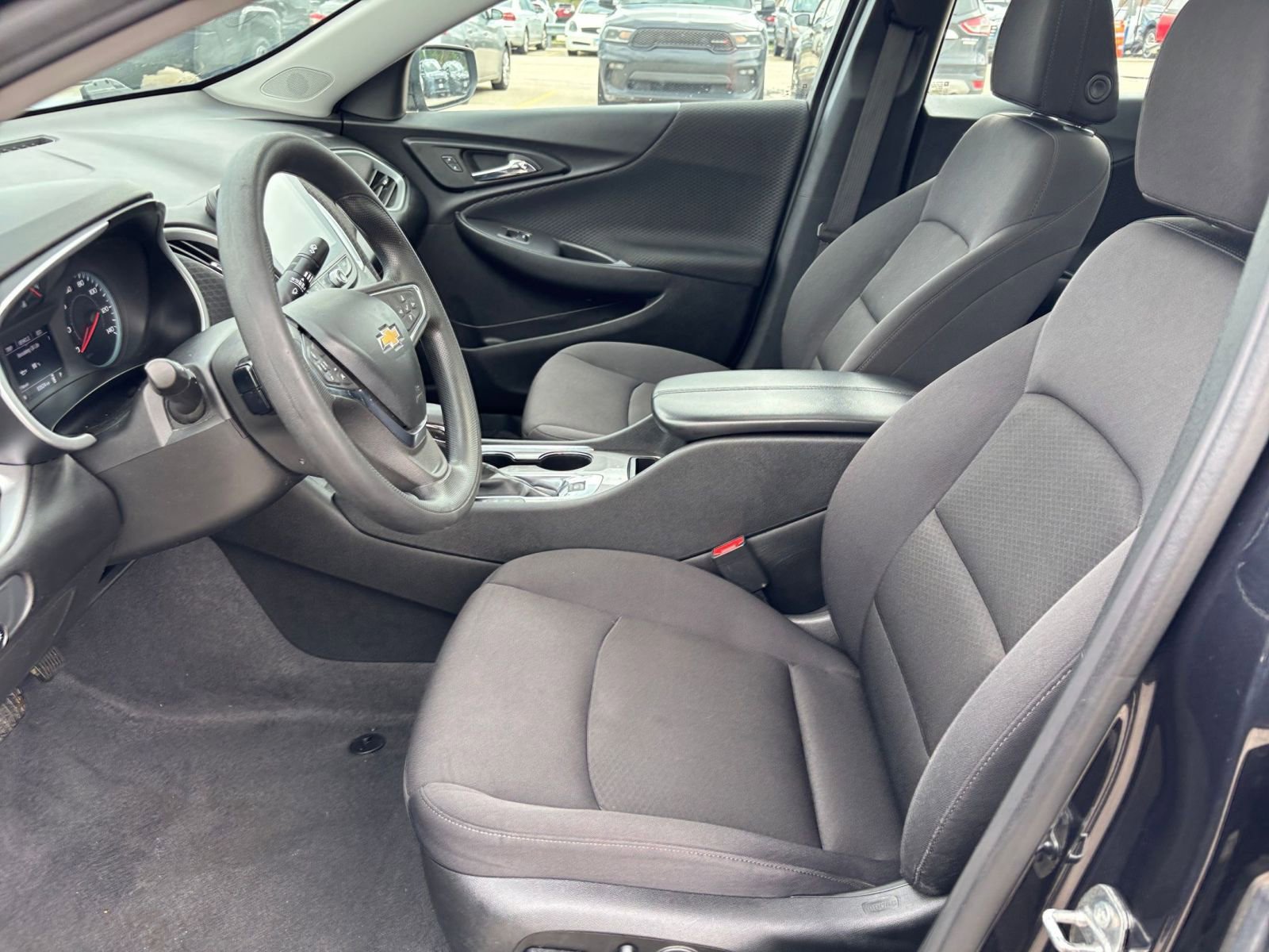 Used 2023 Chevrolet Malibu LT w/ Driver Confidence Package image 28