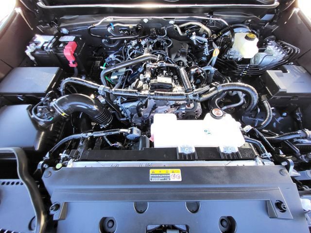 Used 2025 Toyota Tacoma SR5 image 11