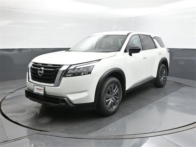 New 2025 Nissan Pathfinder S