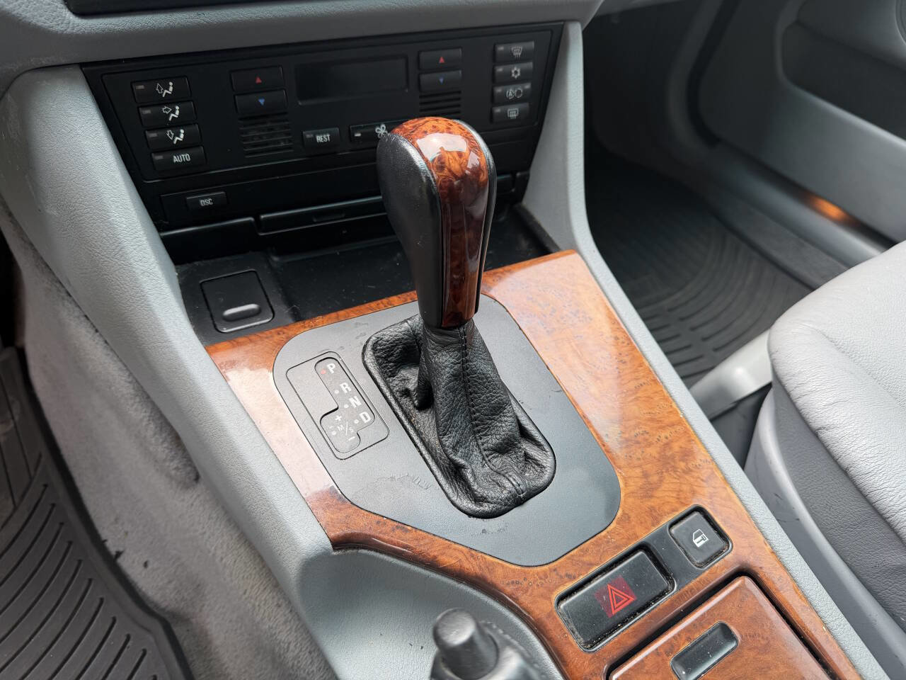 Used 2000 BMW 528i Sedan RWD image 19