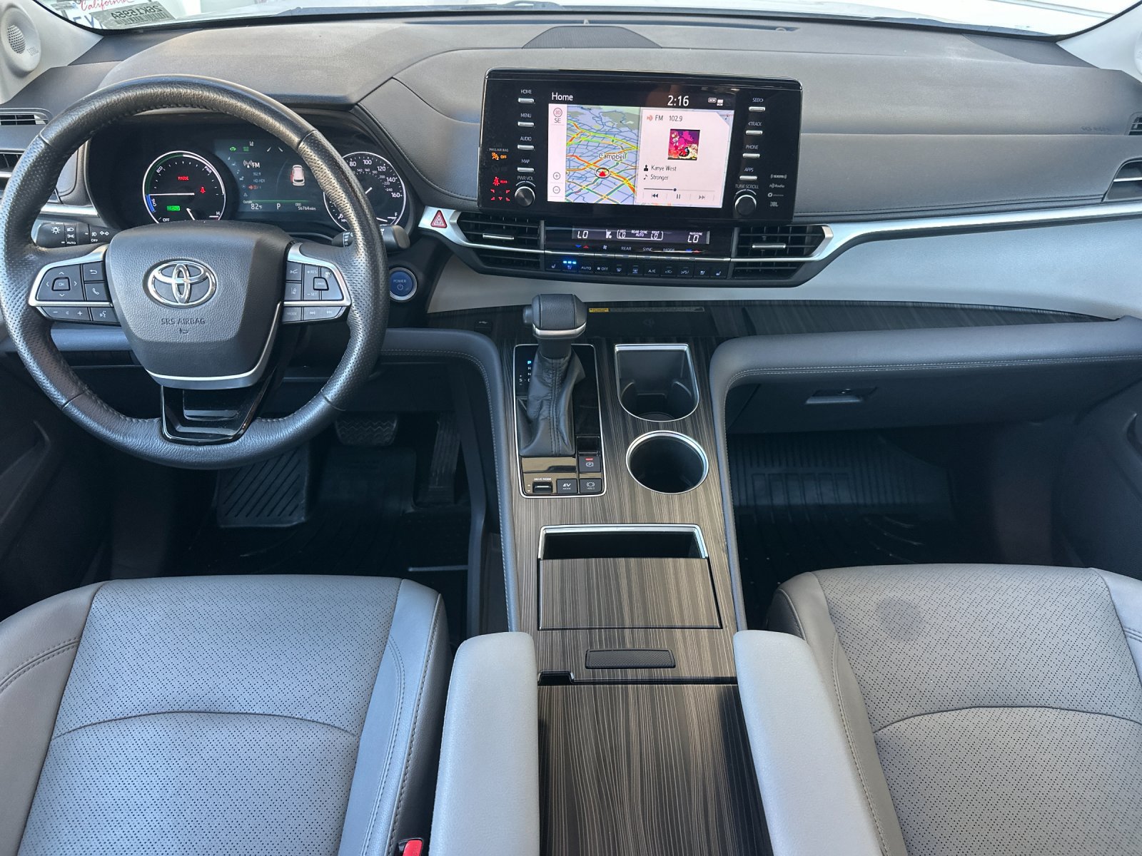 Used 2021 Toyota Sienna Limited FWD image 13