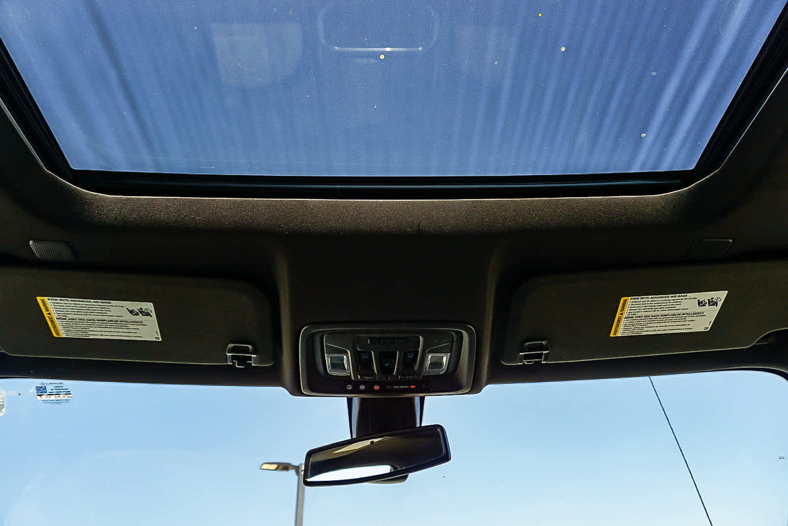 Used 2020 Chevrolet Silverado 1500 LTZ w/ LTZ Premium Package AWD/4WD image 14