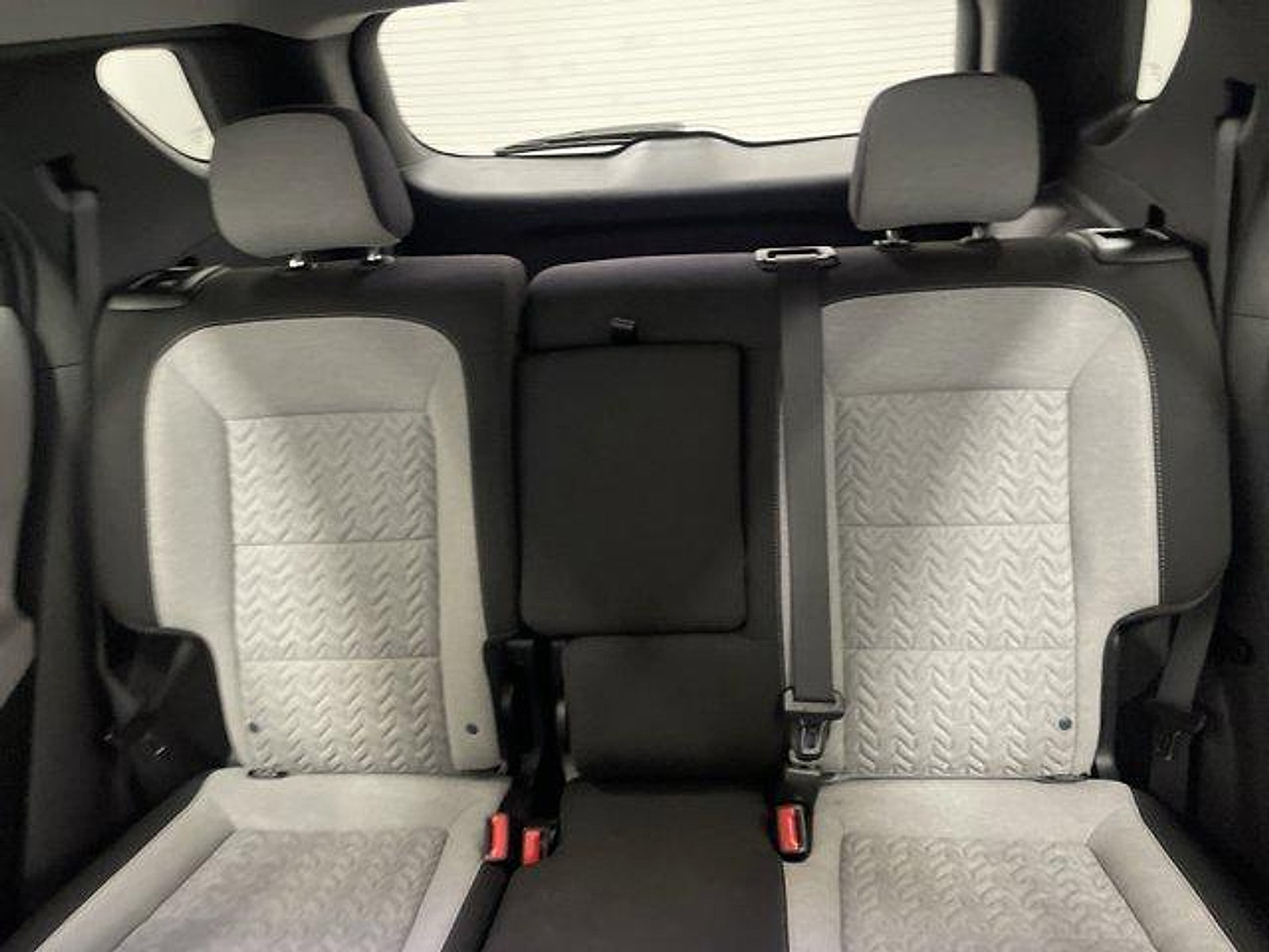 Used 2024 Chevrolet Equinox LS w/ LS Convenience Package FWD image 9