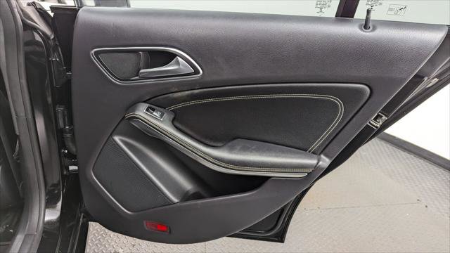 Used 2019 Mercedes-Benz CLA 250 image 21