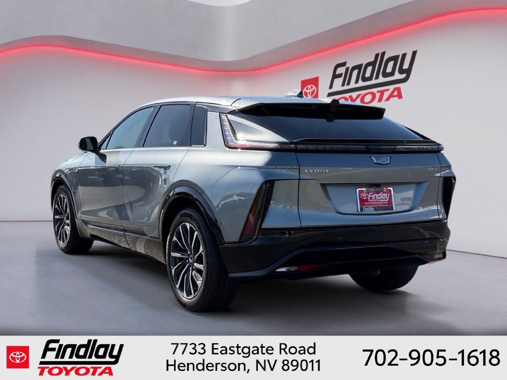 Used 2024 Cadillac Lyriq Sport AWD/4WD image 2