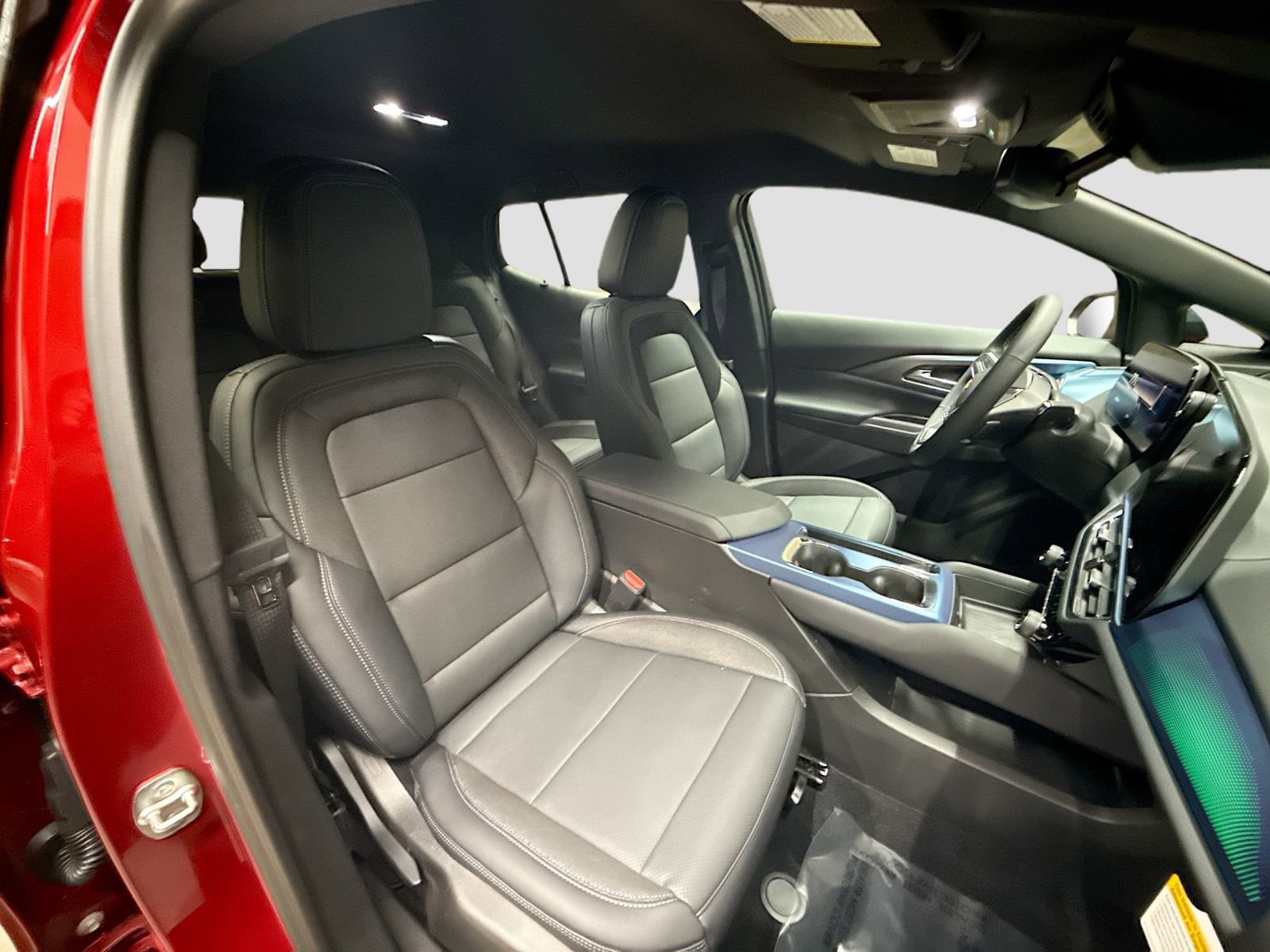 New 2026 Chevrolet Equinox EV LT image 28