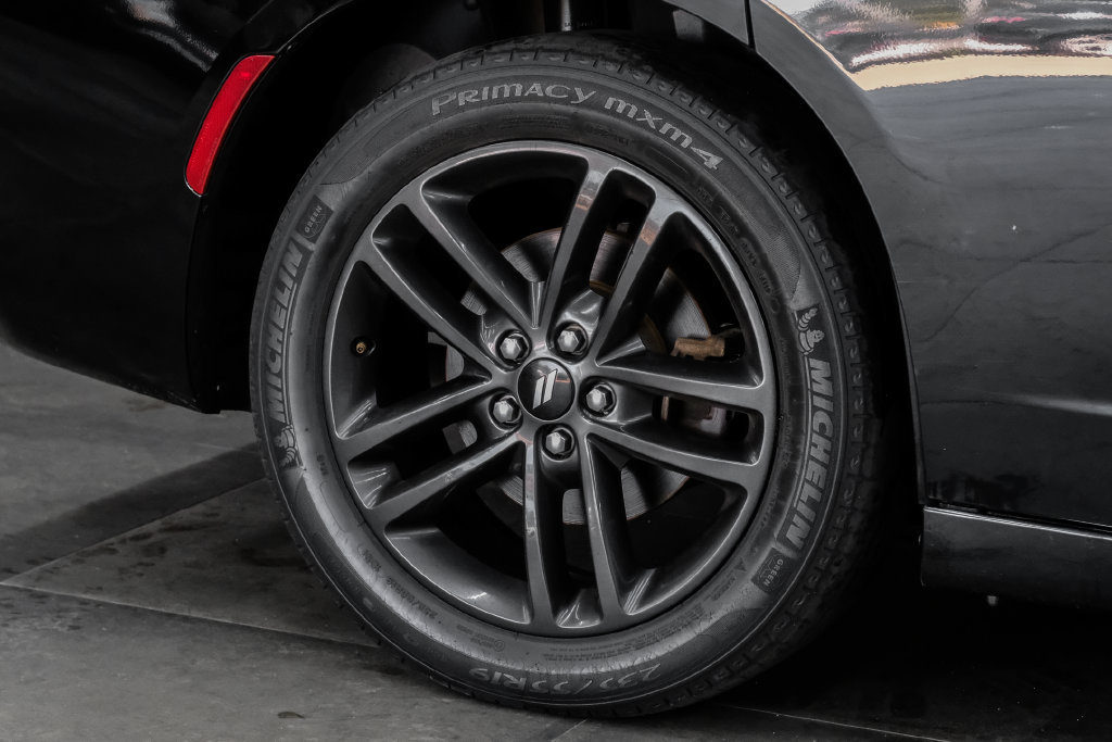 Used 2019 Dodge Charger SXT w/ Blacktop Package AWD/4WD image 68