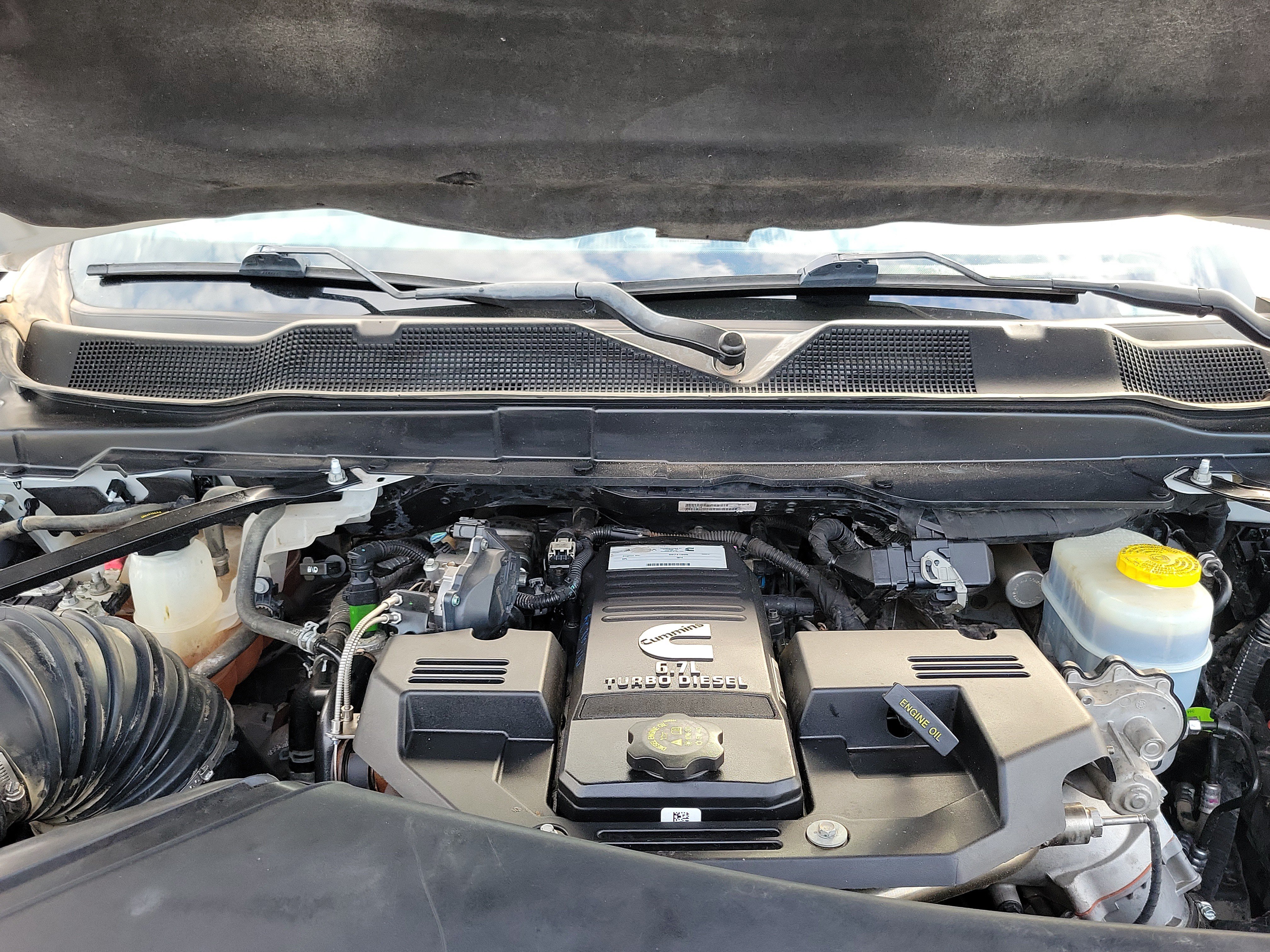 Used 2022 RAM 2500 Tradesman w/ Chrome Appearance Group AWD/4WD image 33