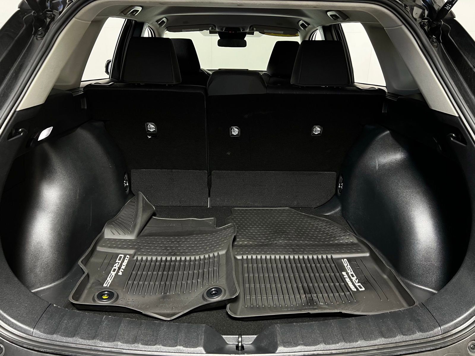 Certified 2025 Toyota Corolla Cross LE image 23