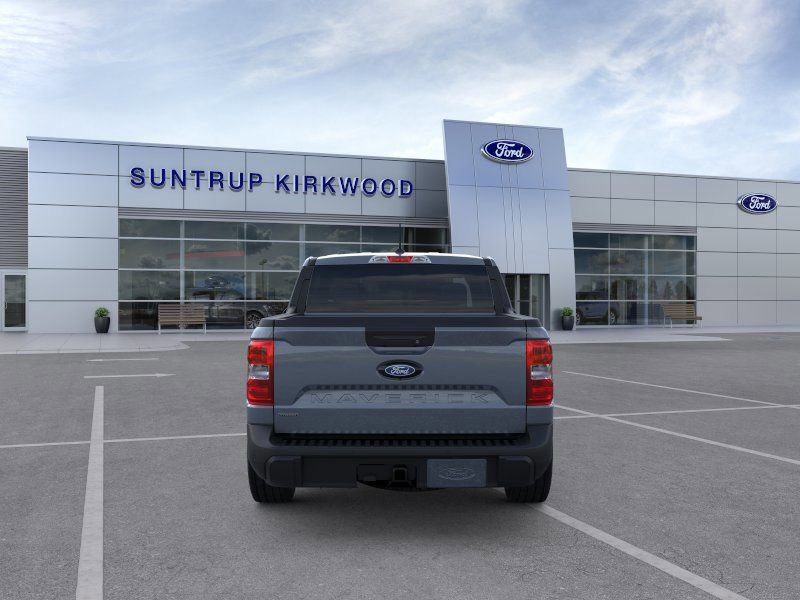 New 2026 Ford Maverick XLT w/ XLT Luxury Package FWD image 6