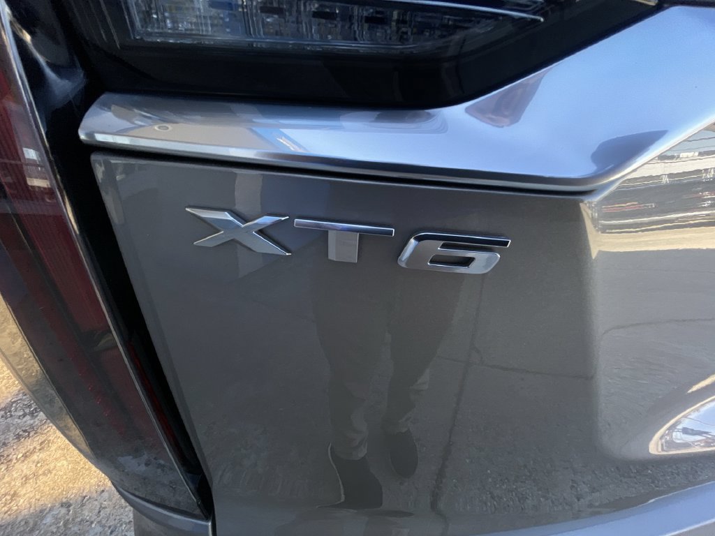 Certified 2023 Cadillac XT6 Sport w/ Platinum Package AWD/4WD image 32