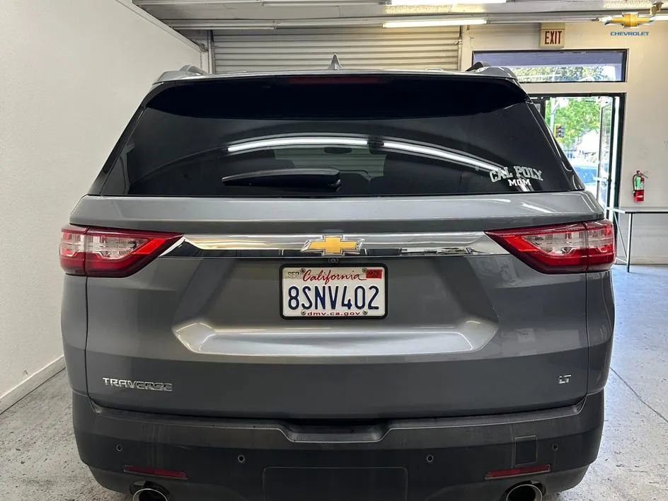 Used 2020 Chevrolet Traverse LT image 4