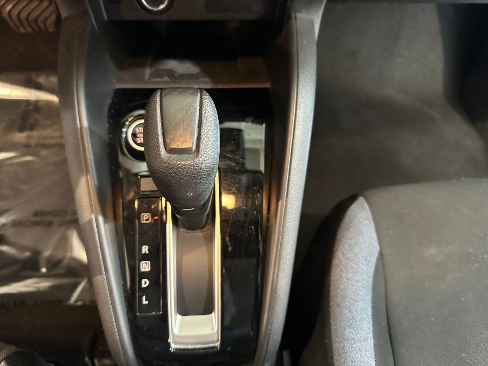 Used 2025 Nissan Versa SV image 40