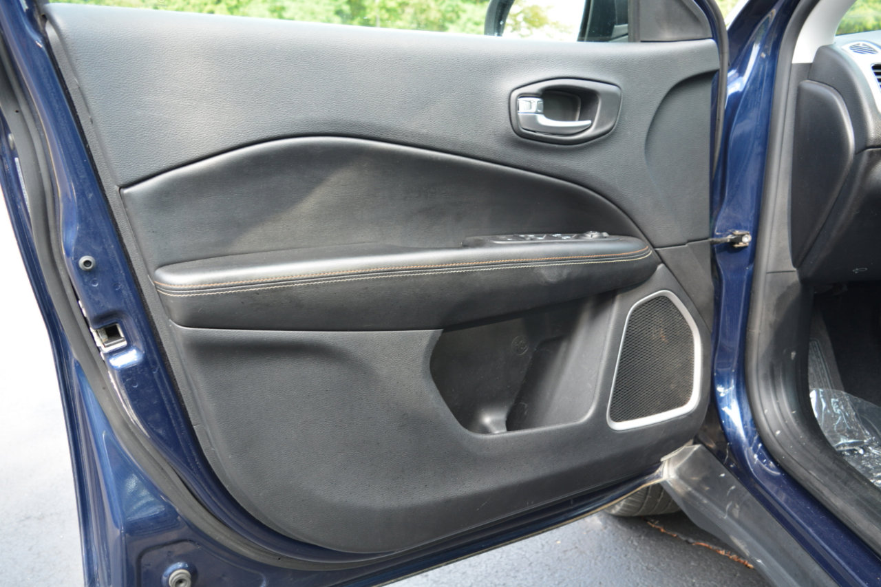 Used 2021 Jeep Compass Sport w/ Cold Weather Group image 11