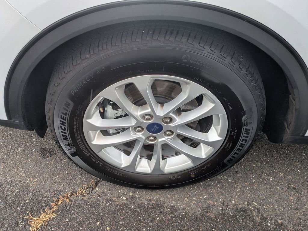 Used 2022 Ford Escape SE w/ Convenience Package FWD image 23