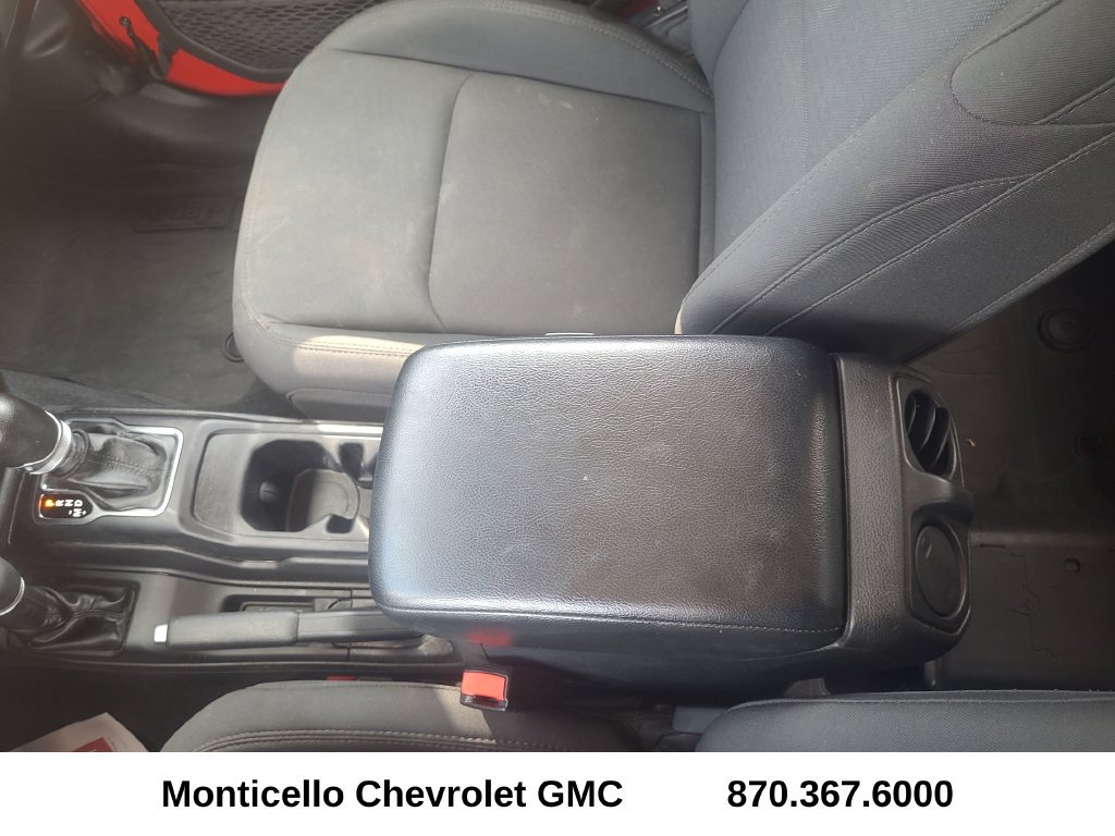 Used 2022 Jeep Wrangler Unlimited Sport AWD/4WD image 24