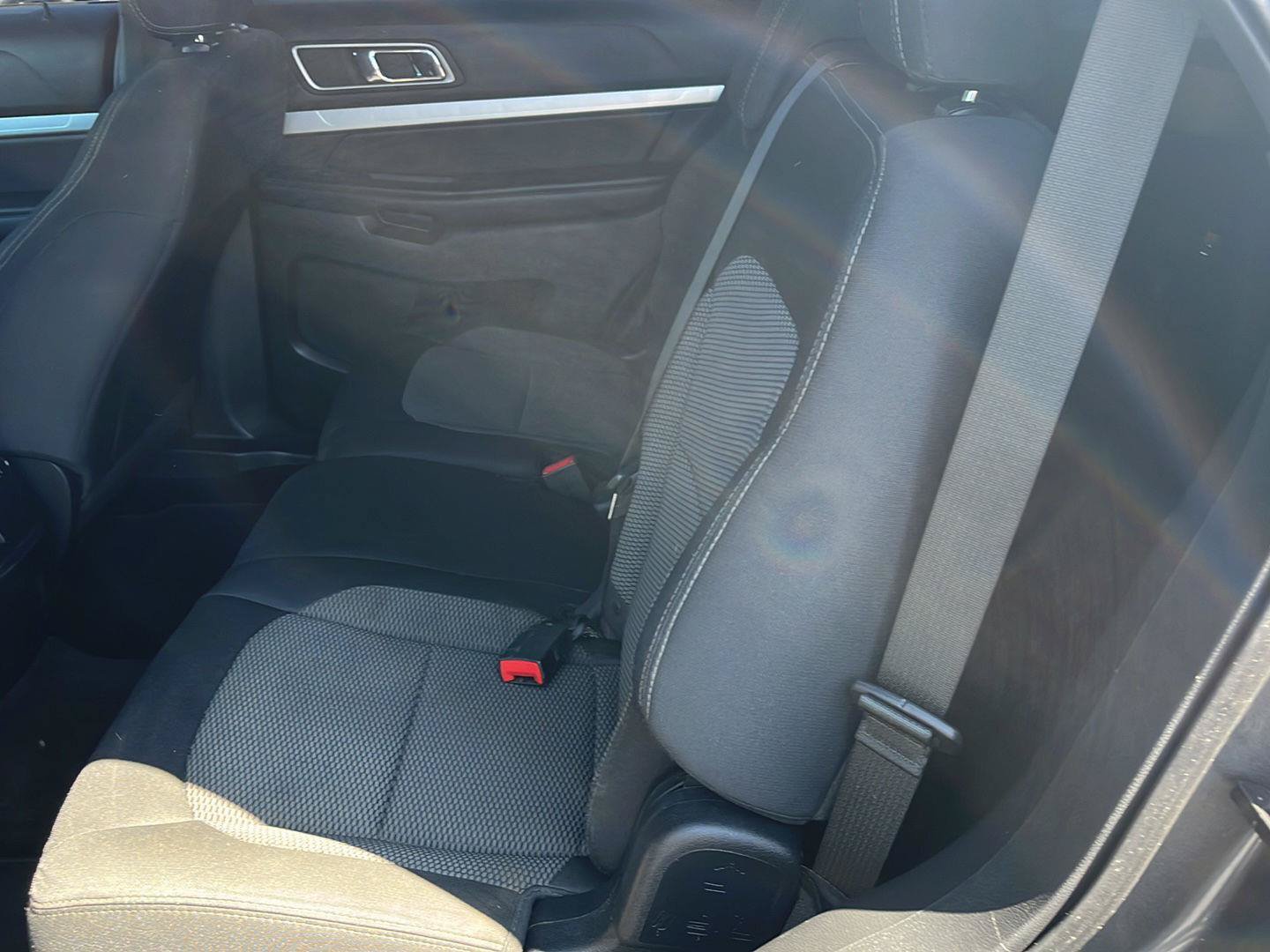 Used 2016 Ford Explorer XLT FWD image 22