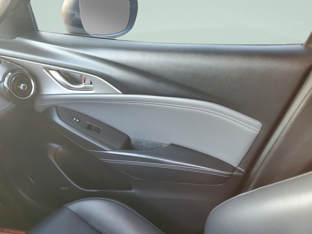 Used 2019 MAZDA CX-3 Touring w/ Preferred Equipment Package image 16