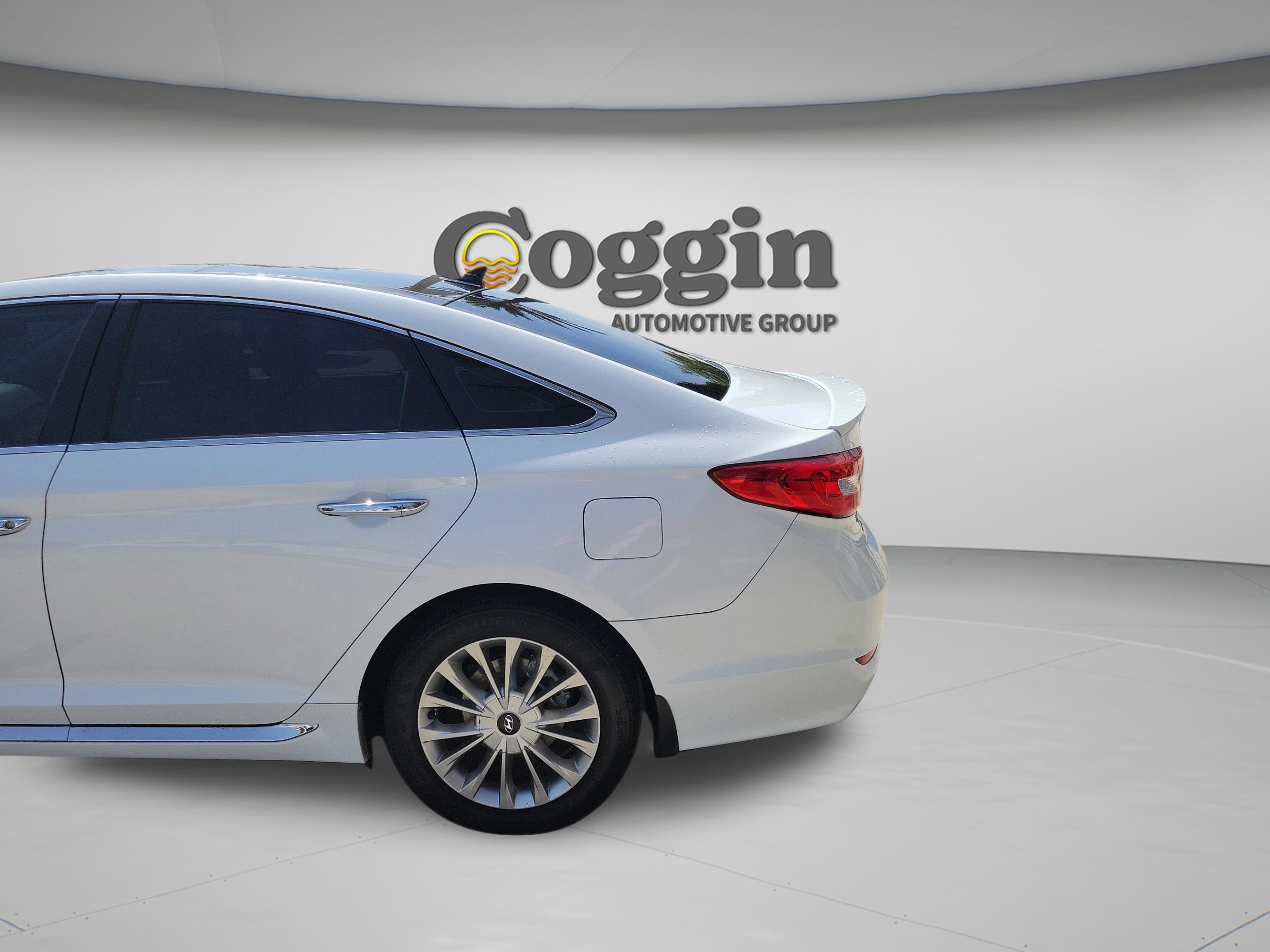 Used 2015 Hyundai Sonata Limited w/ Option Group 05 FWD image 30