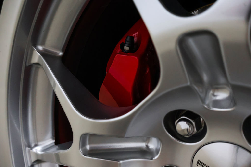 Used 2006 Ford GT RWD image 80