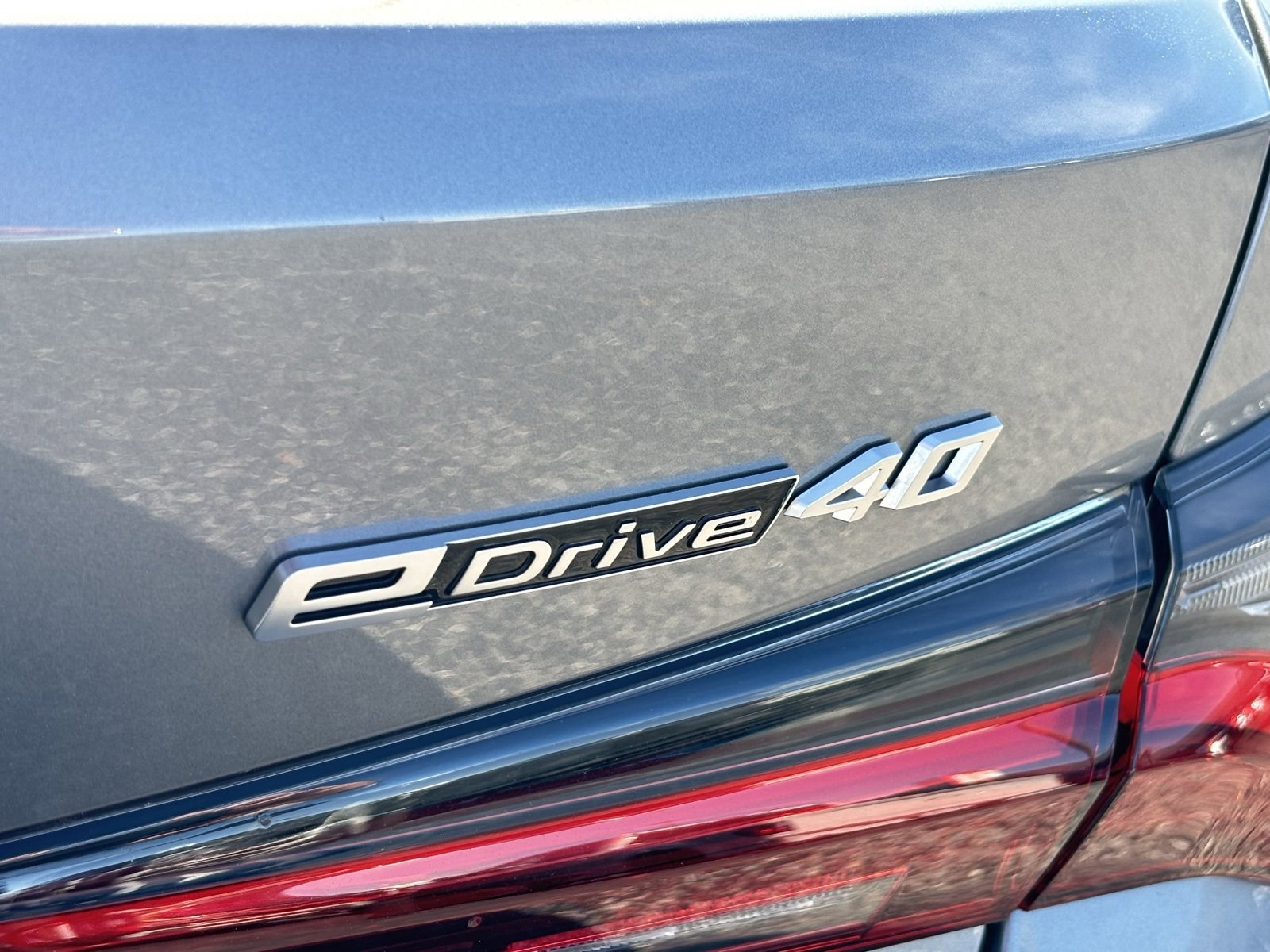 Used 2025 BMW i4 eDrive40 w/ Premium Package image 16