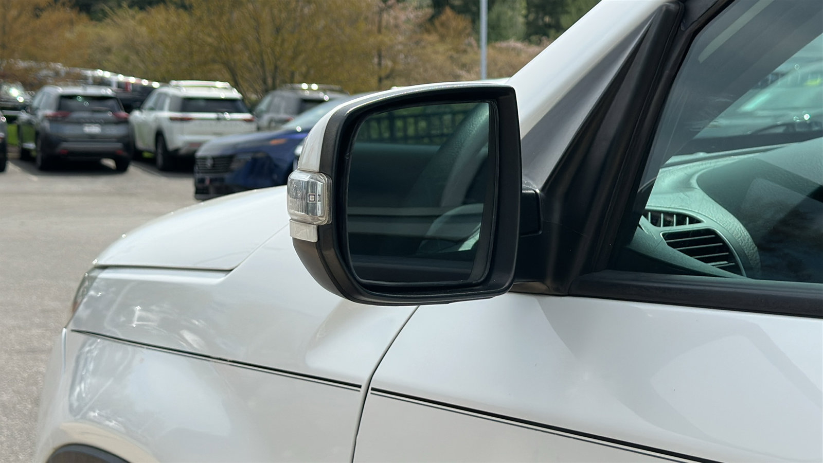 Used 2015 Kia Sorento LX image 11