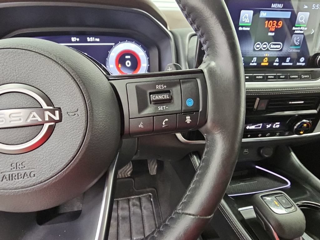 Used 2023 Nissan Rogue Platinum AWD/4WD image 25
