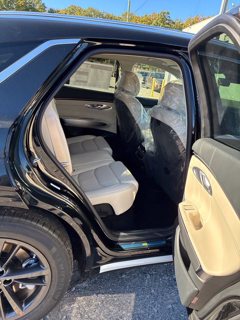New 2027 Genesis GV70 2.5T Select AWD/4WD image 19