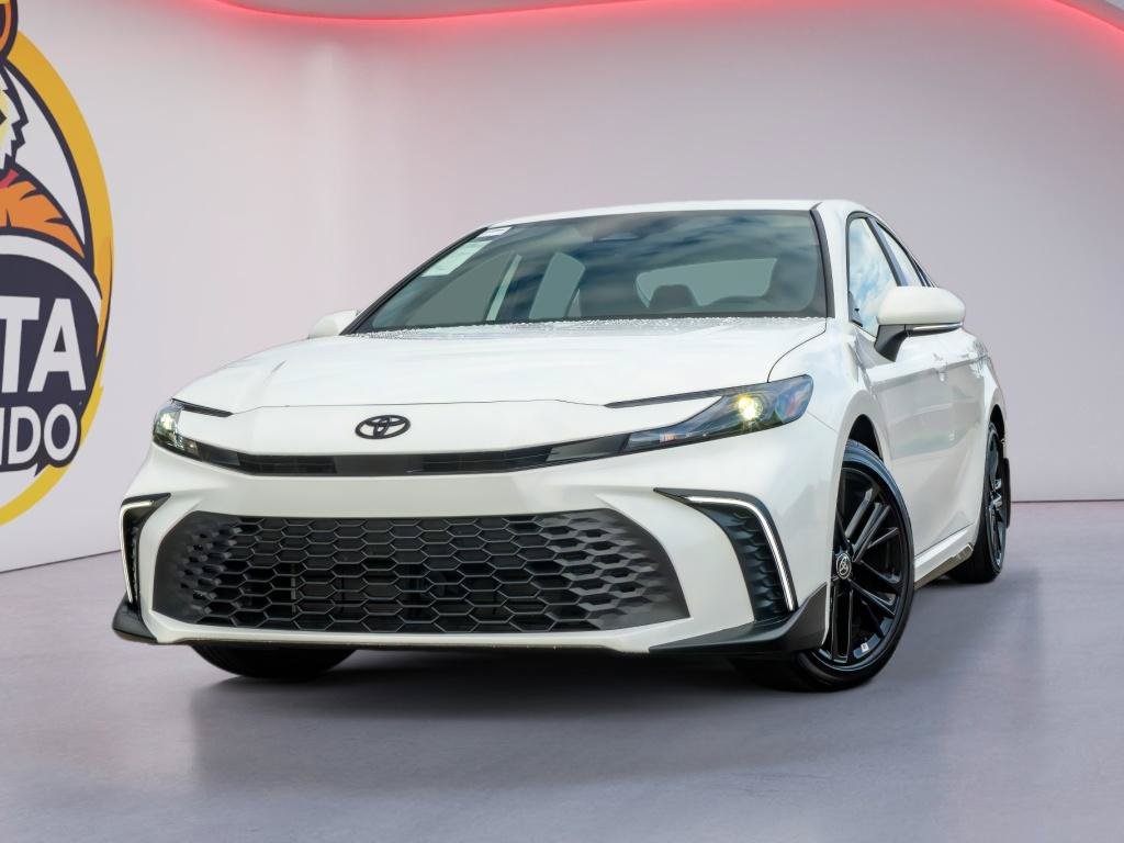 Used 2026 Toyota Camry SE w/ Convenience Package