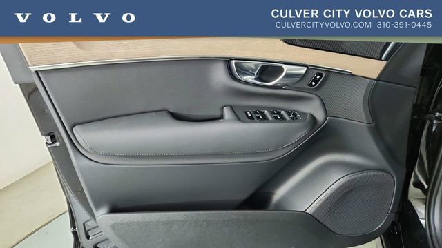 New 2026 Volvo XC90 B5 Plus w/ Protection Package AWD/4WD image 9