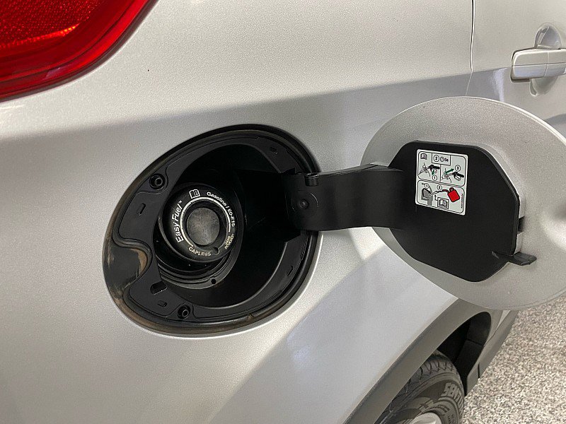 Used 2014 Ford Escape Titanium image 28