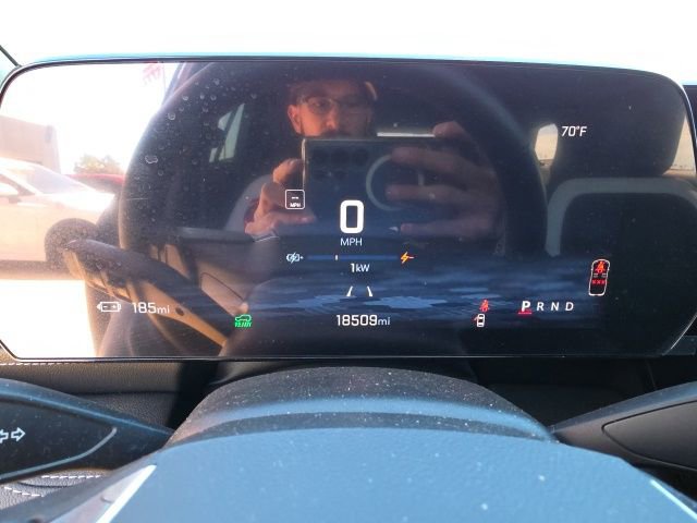 Used 2024 Chevrolet Blazer EV LT AWD/4WD image 16