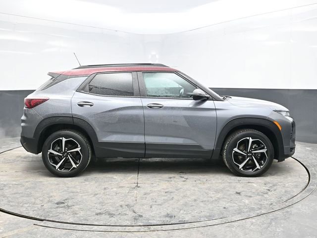 Used 2022 Chevrolet TrailBlazer RS w/ Technology Package image 8