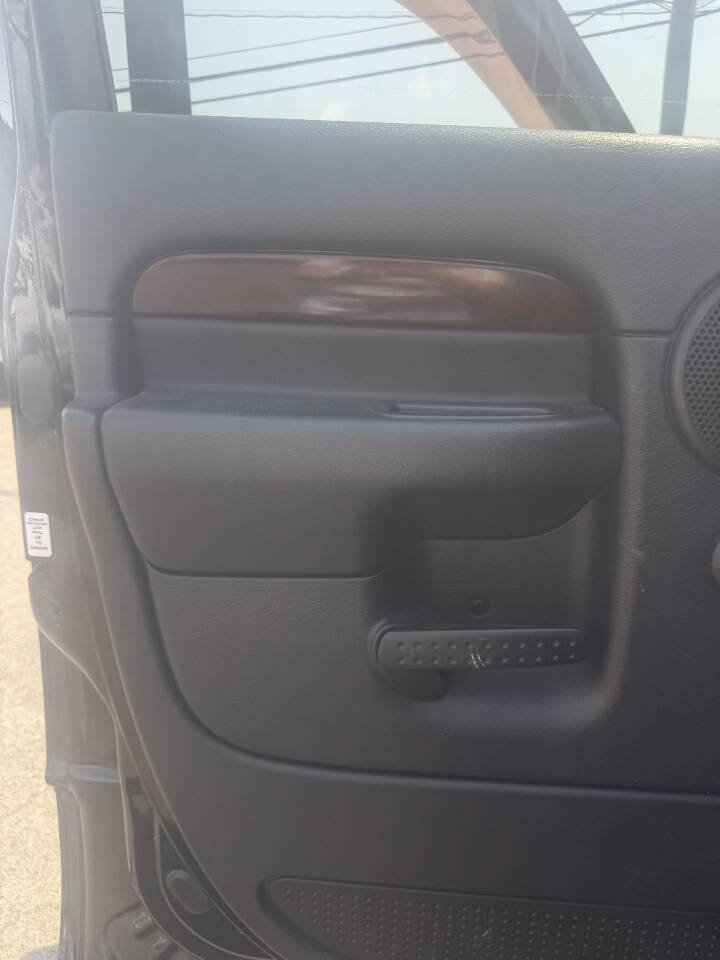 Used 2003 Dodge Ram 2500 Truck ST AWD/4WD image 9