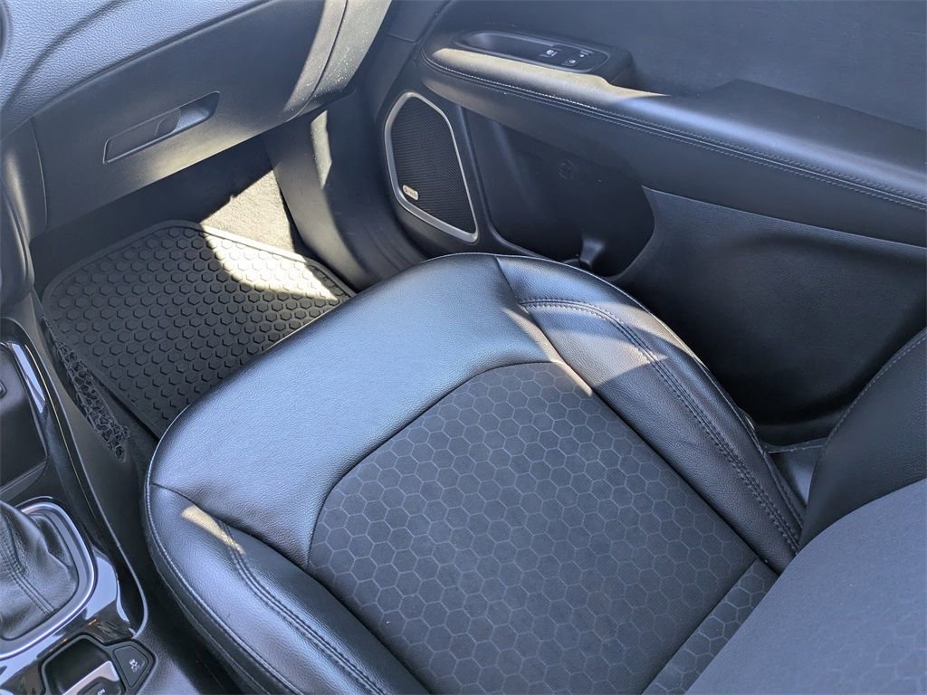 Used 2019 Jeep Compass Altitude image 16