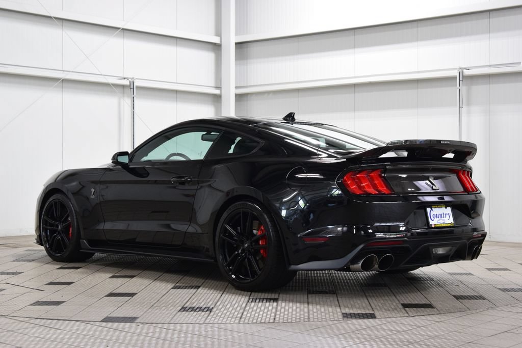Used 2021 Ford Mustang Shelby GT500 w/ Technology Package RWD image 6