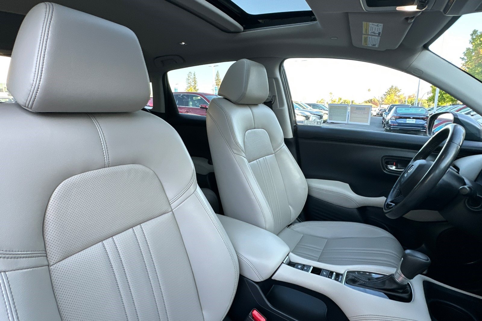 Certified 2024 Honda HR-V EX-L image 26