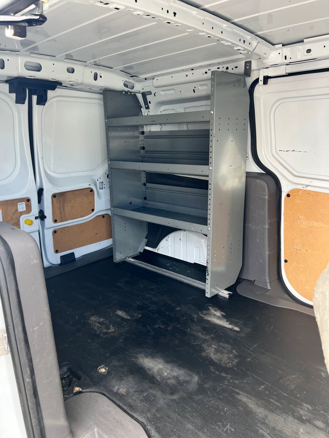 Used 2022 Ford Transit Connect XL image 17