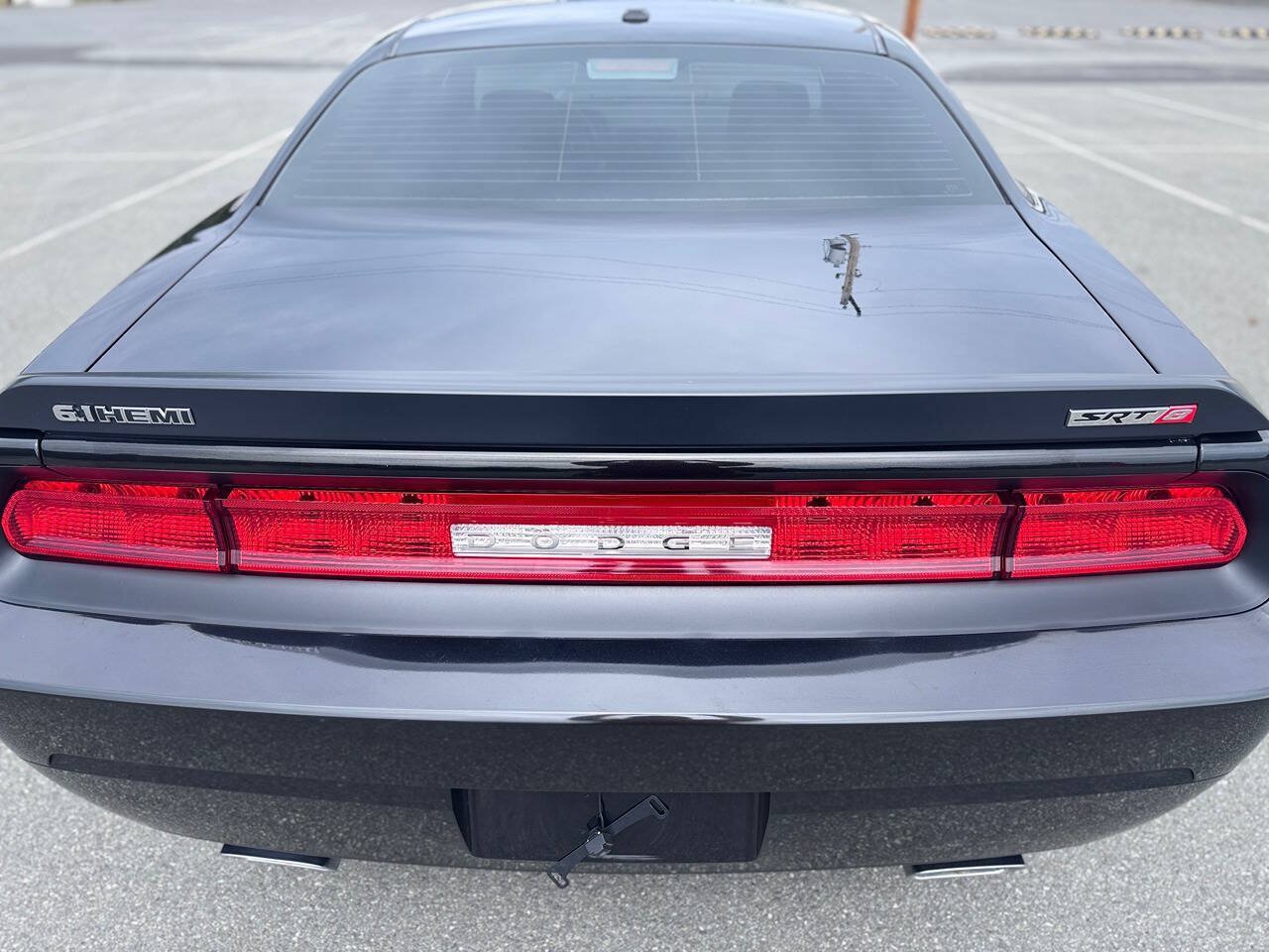 Used 2009 Dodge Challenger SRT8 w/ SRT Option Group II RWD image 13