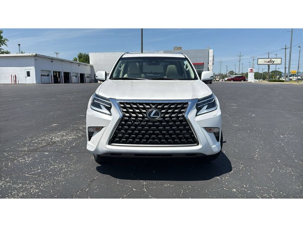Used 2023 Lexus GX 460 Premium AWD/4WD image 2