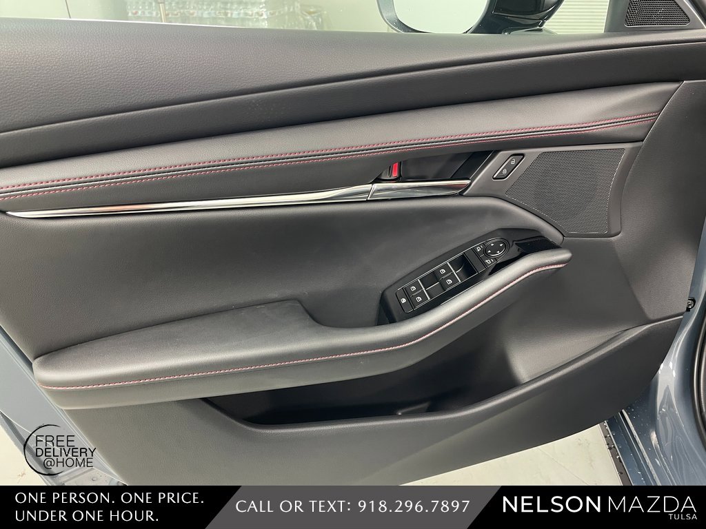 New 2026 MAZDA MAZDA3 Carbon image 17